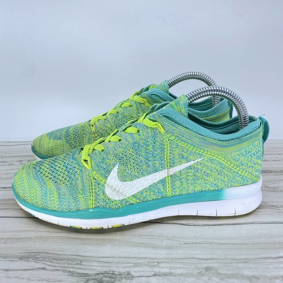 Nike Shoes - NIKE FREE TR FLYKNIT